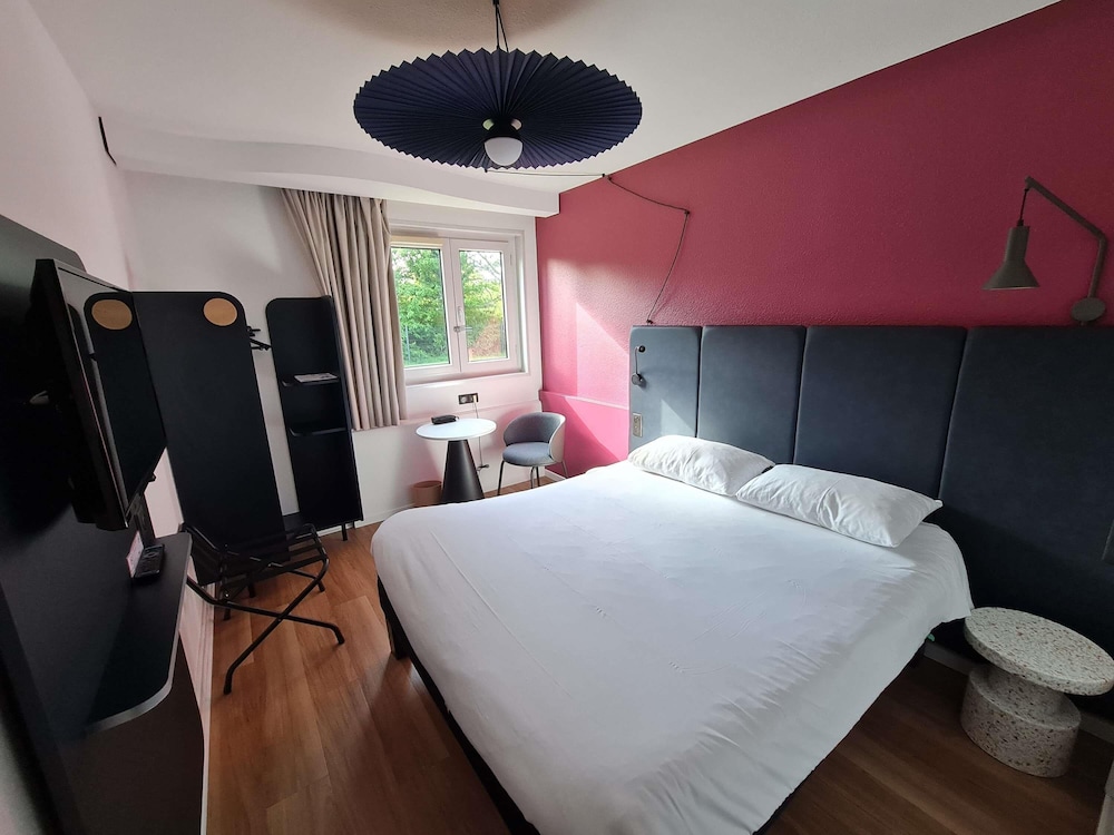 Habitación Estándar con 1 cama doble del hotel IBIS VANNES. Foto 7