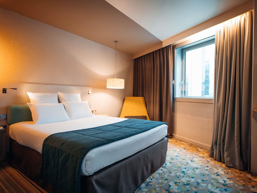 Habitación Classic - Una cama doble del hotel Mercure Paris Val De Fontenay. Foto 1