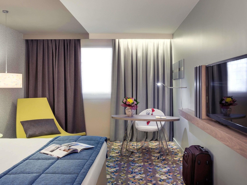 Habitación Classic - Una cama doble del hotel Mercure Paris Val De Fontenay. Foto 2