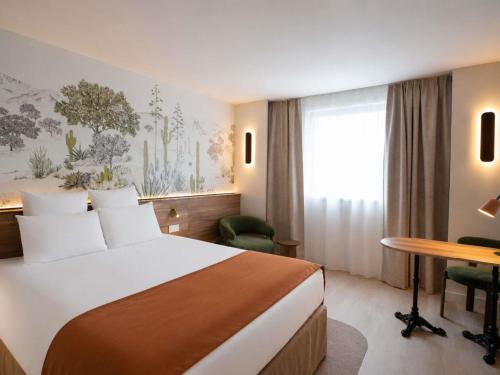 Habitación Privilege, con 1 cama doble del hotel Mercure Paris Val De Fontenay