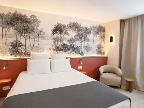 Habitación Privilege, con 1 cama doble del hotel Mercure Paris Val De Fontenay. Foto 2