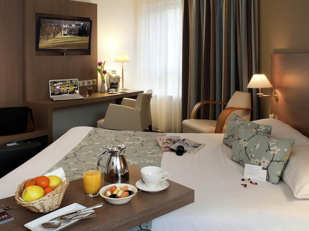 Habitación Superior con 1 cama doble del hotel Mercure Forbach. Foto 2