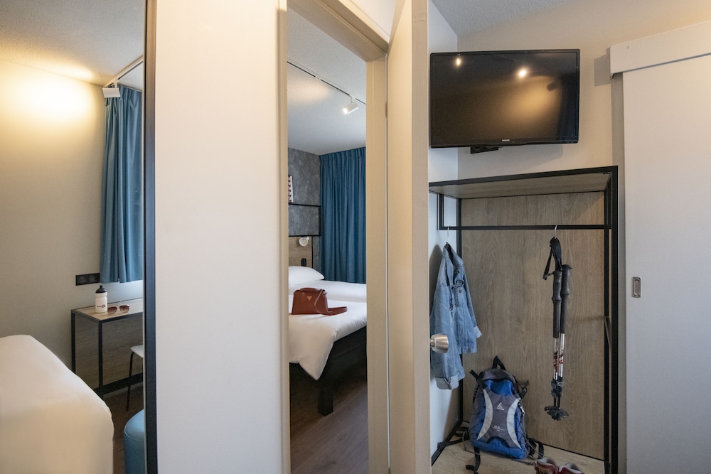Habitación Estándar con 1 cama doble del hotel IBIS GAP CENTRE. Foto 4