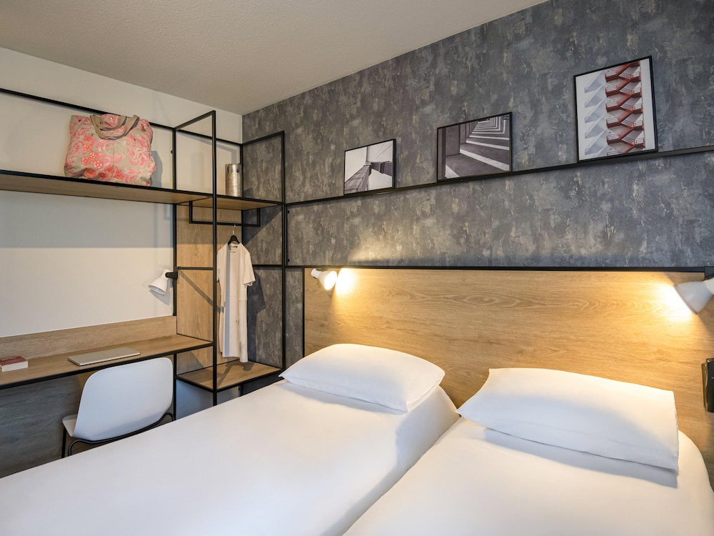 Habitación estándar con 2 camas individuales del hotel IBIS GAP CENTRE