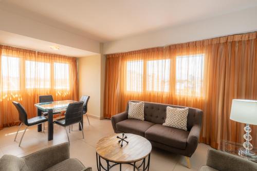 Suite de 1 dormitorio del hotel Faranda Express Soloy and Casino. Foto 1