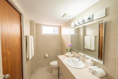 Suite de 1 dormitorio del hotel Faranda Express Soloy and Casino. Foto 4
