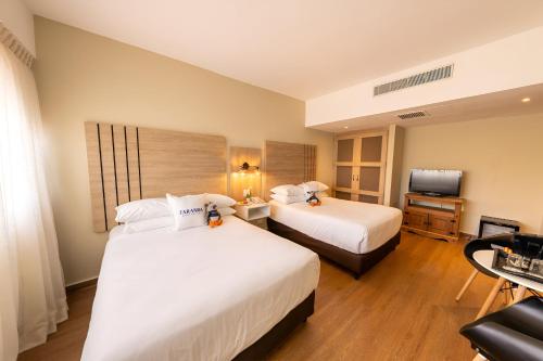 Habitación doble Superior Vista ciudad 2 Camas dobles del hotel Faranda Express Soloy and Casino