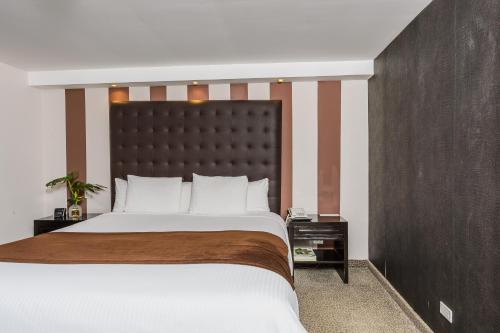 Habitación Estandar del hotel Riande Urban. Foto 4
