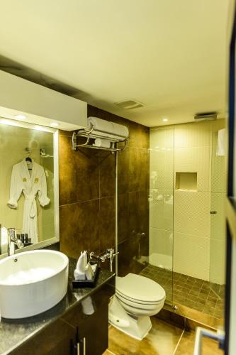 Habitación Doble - 2 camas dobles del hotel Riande Urban. Foto 4