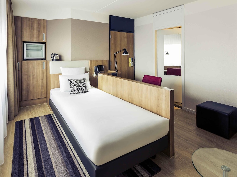 Habitación Estándar con cama individual del hotel Mercure City Nijmegen Centre. Foto 1