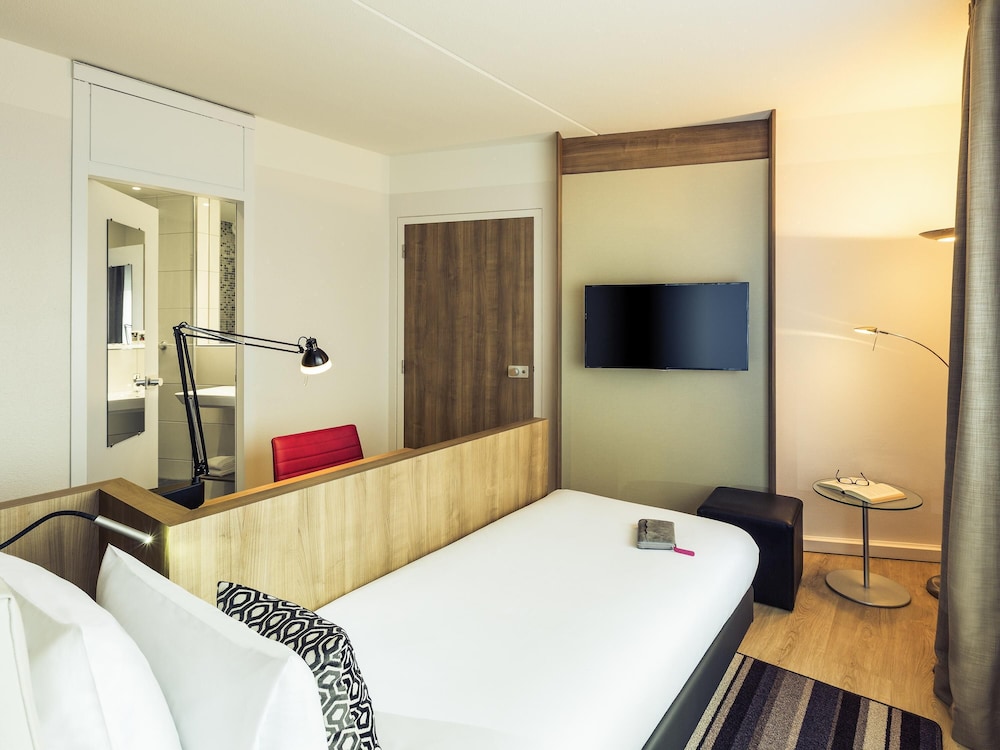 Habitación Estándar con cama individual del hotel Mercure City Nijmegen Centre. Foto 2
