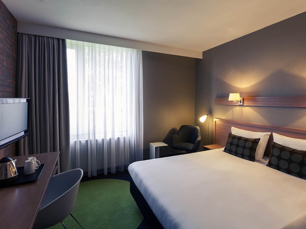 Habitación estándar con dos camas individuales del hotel Mercure City Zwolle. Foto 3