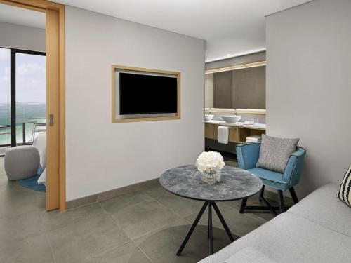 Habitación Familiar del hotel Mövenpick Resort Al Marjan Island