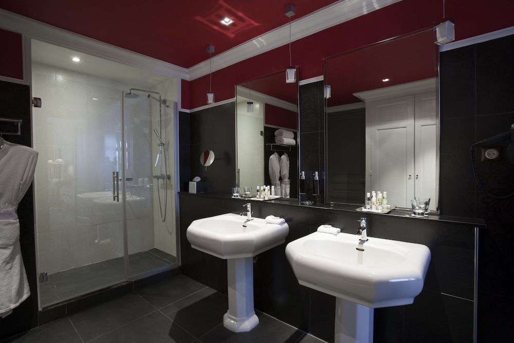 Habitación Deluxe Terrazas o Balcones del hotel Le Grand Cabourg - Mgallery. Foto 7