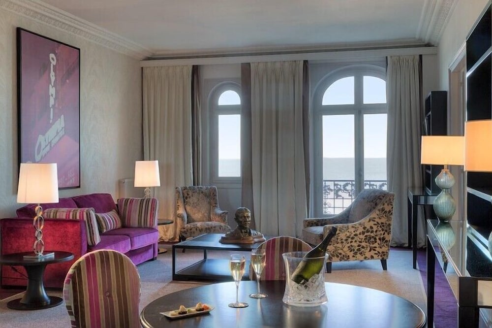 Suite Coquatrix del hotel Le Grand Cabourg - Mgallery. Foto 1