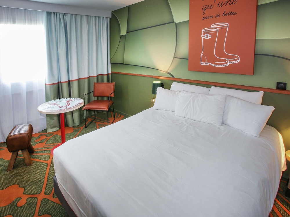 Habitación Estándar con 1 cama doble del hotel Ibis Styles Lisieux Normandie. Foto 5