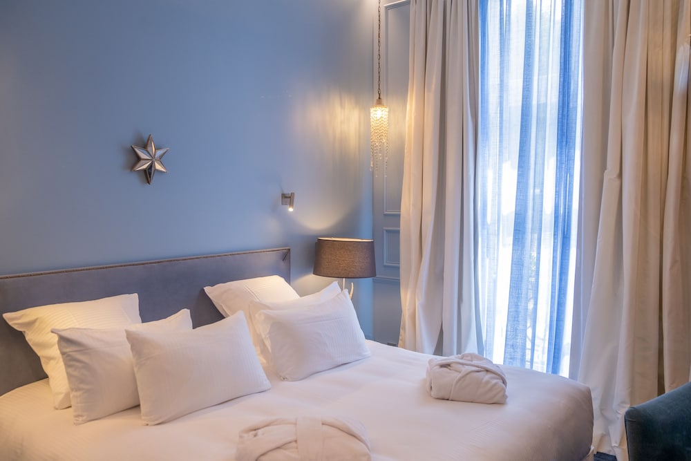 Habitación Deluxe con 1 cama doble del hotel Novotel Domaine De Maffliers - Demeure De Campagne. Foto 3