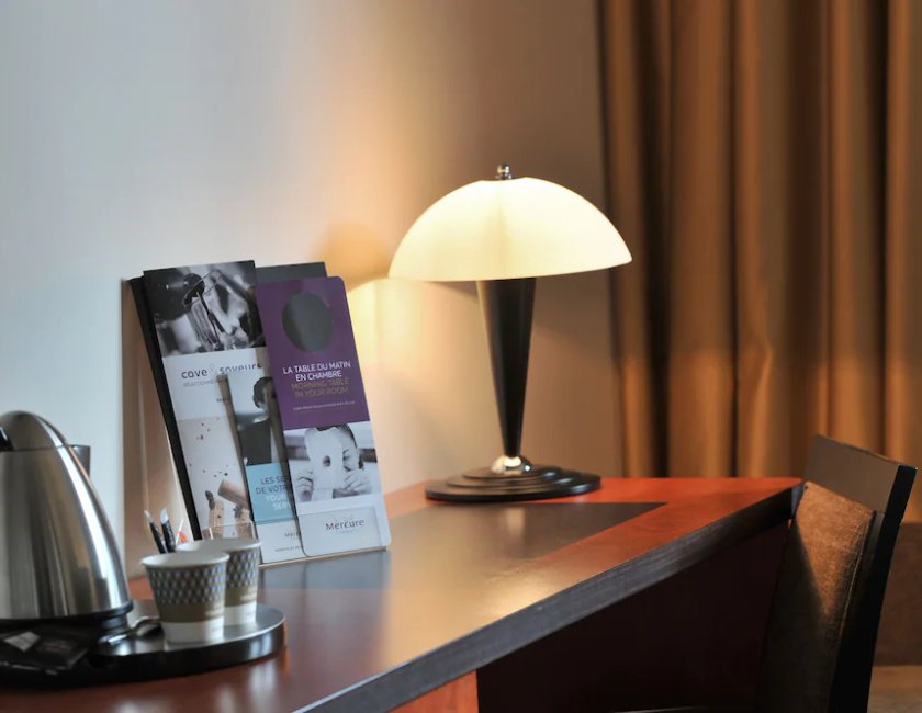 Habitación doble 1 Cama doble del hotel Mercure Maurepas Saint Quentin. Foto 4