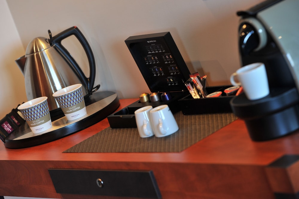 Suite del hotel Mercure Maurepas Saint Quentin. Foto 2