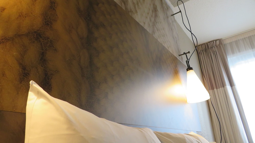 Habitación estándar doble, 1 cama doble del hotel IBIS MELUN. Foto 1