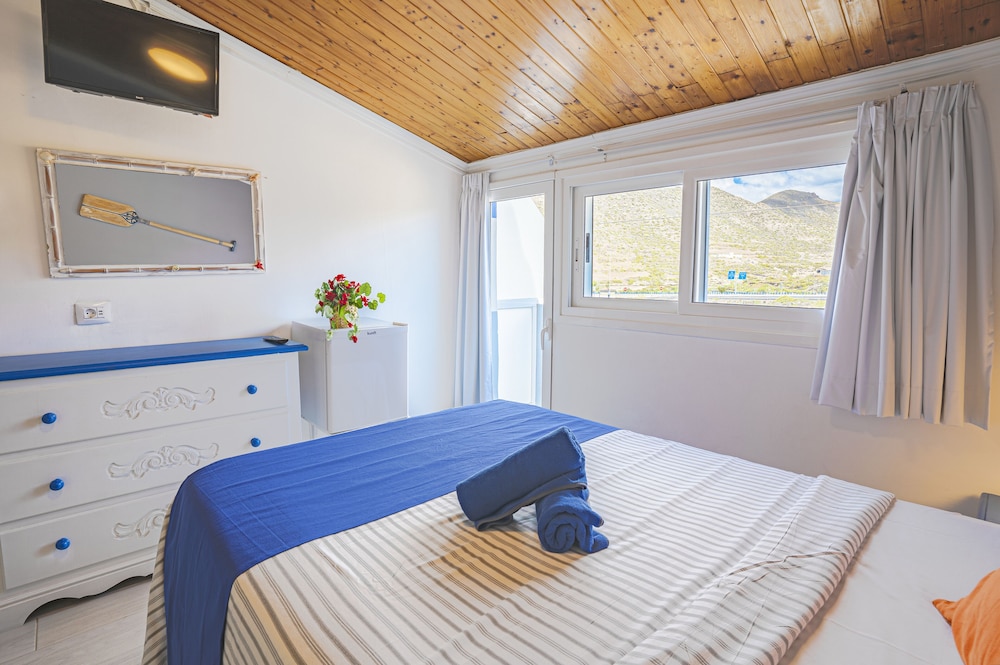 Habitación Deluxe doble, baño privado (Extra bed) del hotel Hostel Neon