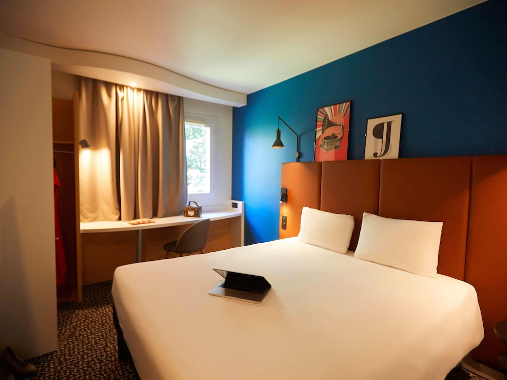Habitación Standard con una cama doble del hotel Ibis Chalon Sur Saone Nord