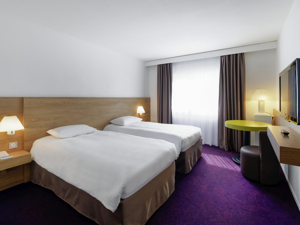 Habitación Standard con 2 camas individuales del hotel Ibis Styles Chalon Sur Saone
