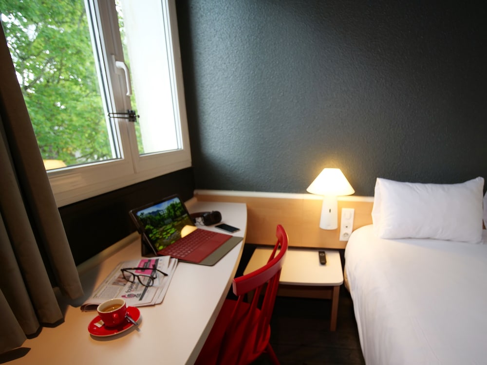 Habitación Estándar con 1 cama doble del hotel Ibis Chartres Ouest Luce. Foto 2
