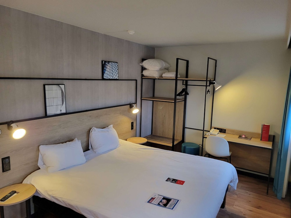 Habitación Estándar con 1 cama doble del hotel Ibis Chateauroux. Foto 3
