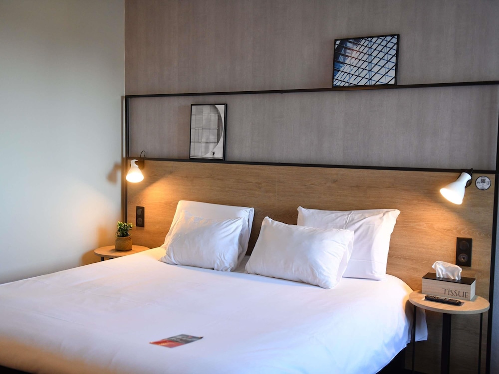 Habitación accesible con 1 cama doble del hotel Ibis Chateauroux. Foto 1