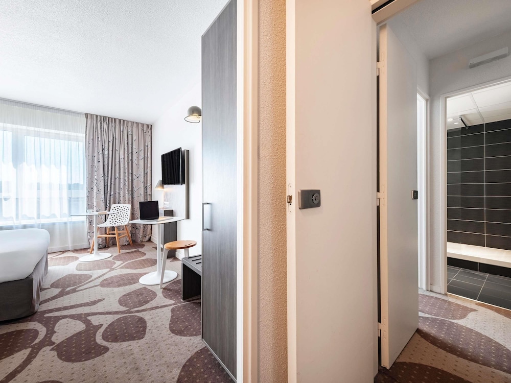 Suite Familiar del hotel Mercure Compiegne Sud. Foto 3