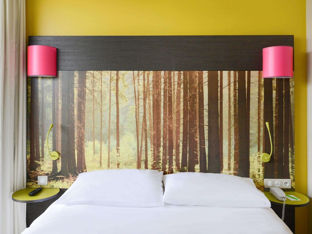 Habitación Estándar con 1 cama doble del hotel ibis Styles Dax Centre