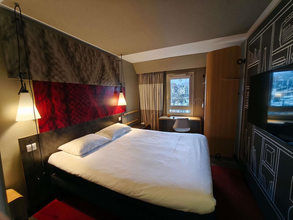 Habitación Estándar con 1 cama doble del hotel Ibis Deauville Centre. Foto 6
