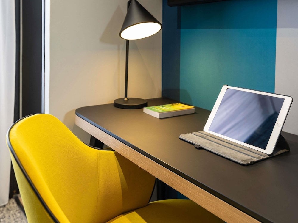 Habitación Estándar con cama doble del hotel Mercure Epinal Centre. Foto 7