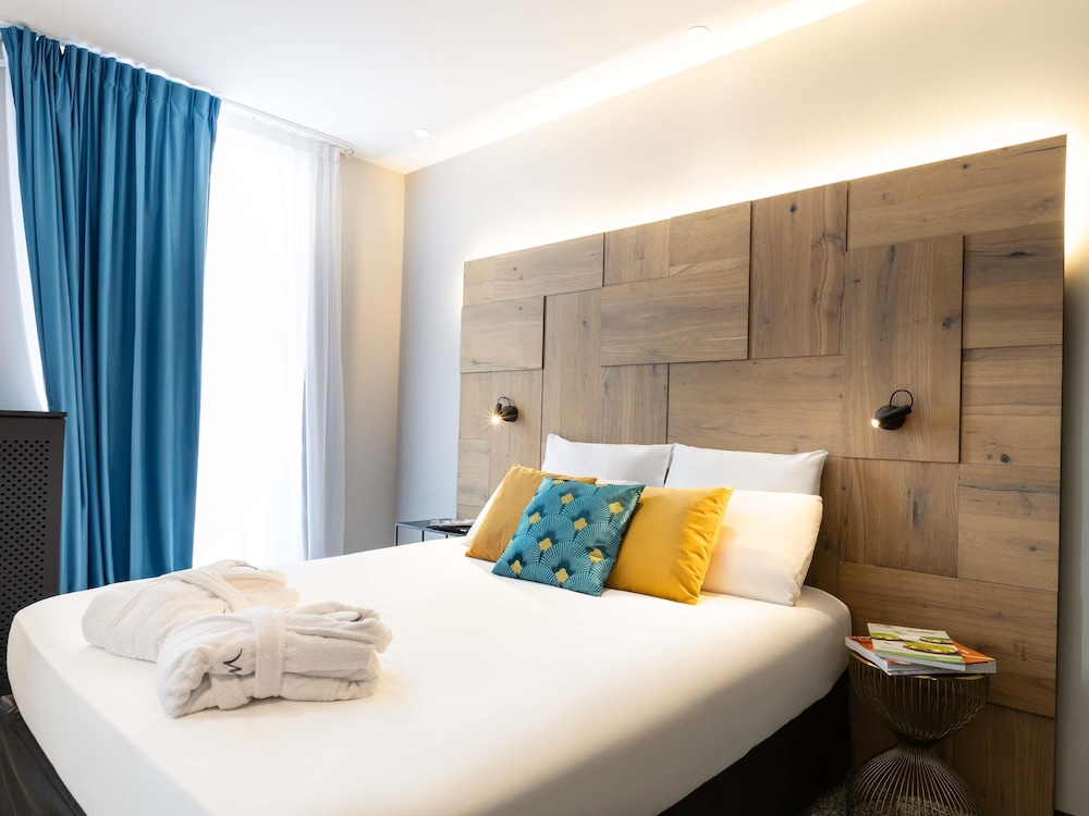 Habitación Privilege con cama doble del hotel Mercure Epinal Centre. Foto 8