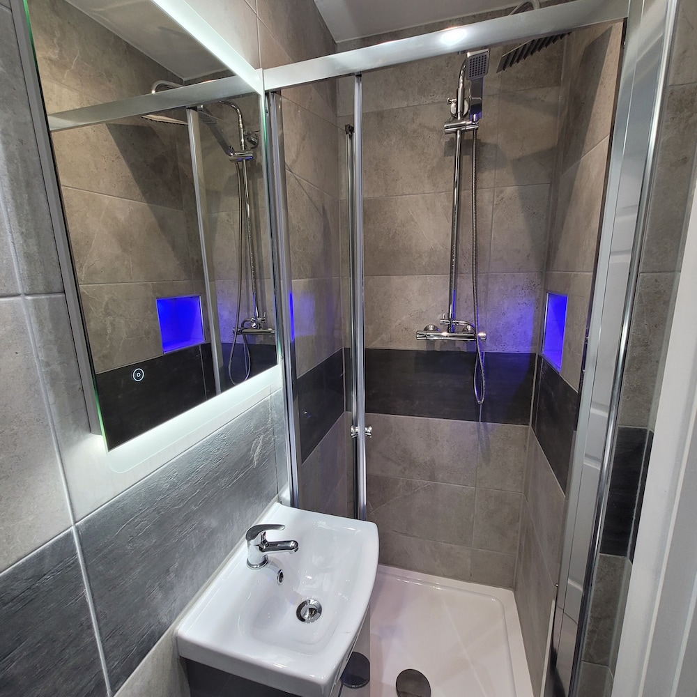 Habitación Confort con 2 camas individuales del hotel Argyle Square. Foto 11
