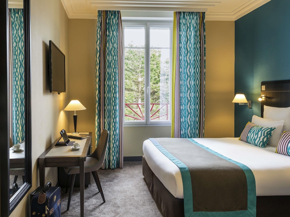 HABITACIÓN CLÁSICA CON VISTAS AL PARQUE - BAÑERA O DUCHA del hotel Mercure La Baule Majestic