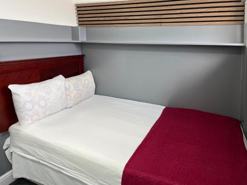Habitación Doble del hotel Plaza London. Foto 31