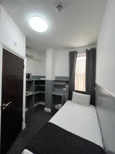 Habitación Individual del hotel Plaza London. Foto 15
