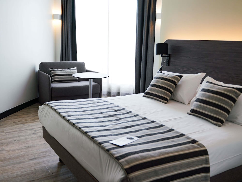 Habitación Executive - 1 cama doble y 1 sofá cama individual del hotel Novotel La Grande Motte Golf