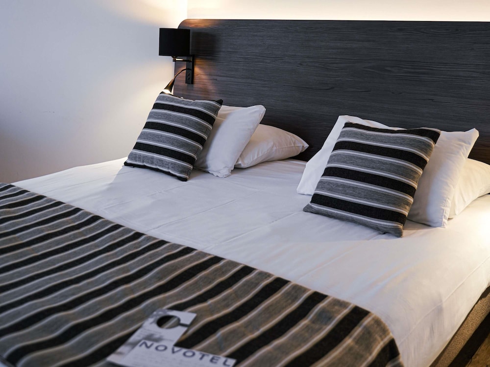 Habitación Executive - 1 cama doble y 1 sofá cama individual del hotel Novotel La Grande Motte Golf. Foto 9