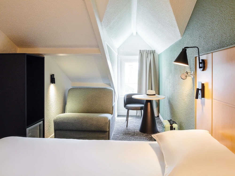 Habitación Estándar con cama doble del hotel Ibis La Roche sur Yon