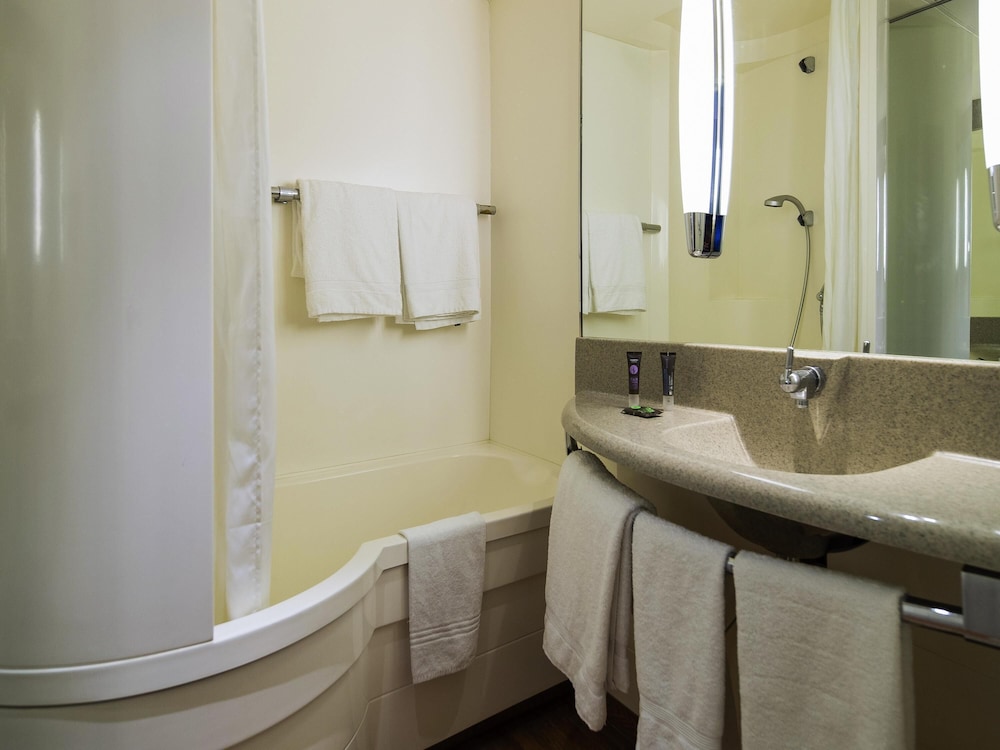 Habitación Clásica - 2 camas individuales del hotel Novotel Metz Amnéville. Foto 3