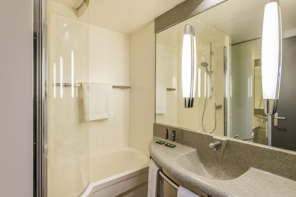 Habitación Clásica - 2 camas individuales del hotel Novotel Metz Amnéville. Foto 4