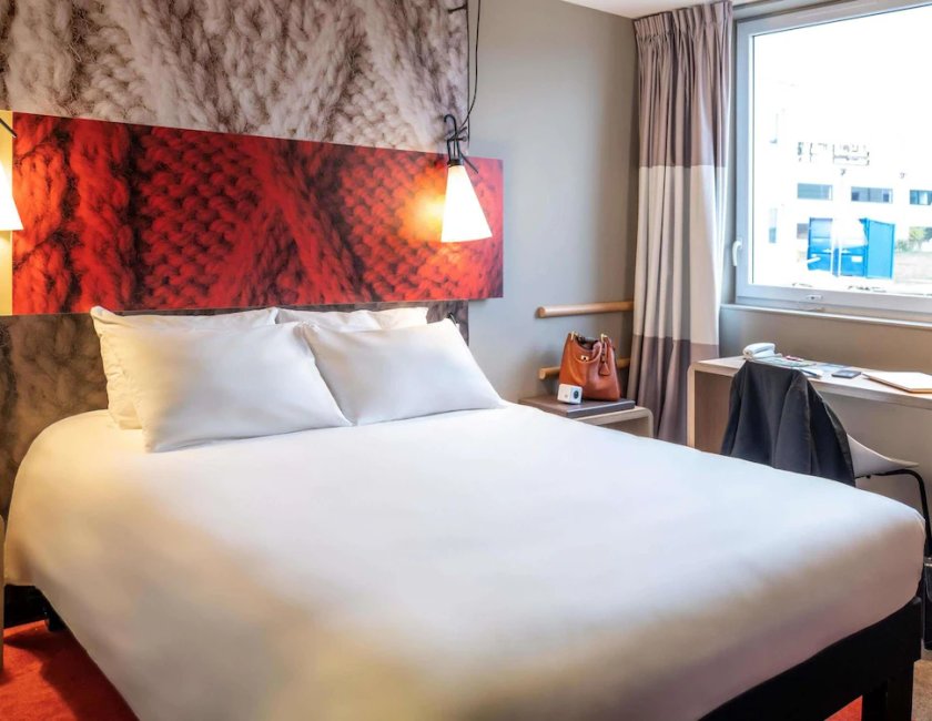 Habitación doble superior, 1 cama doble del hotel Ibis Moulins Sud. Foto 5