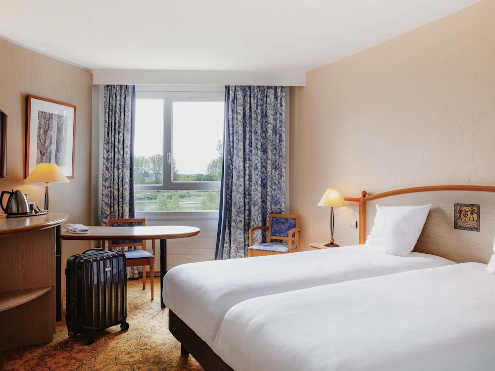 Habitación estándar con dos camas individuales del hotel Mercure Nevers Pont De Loire