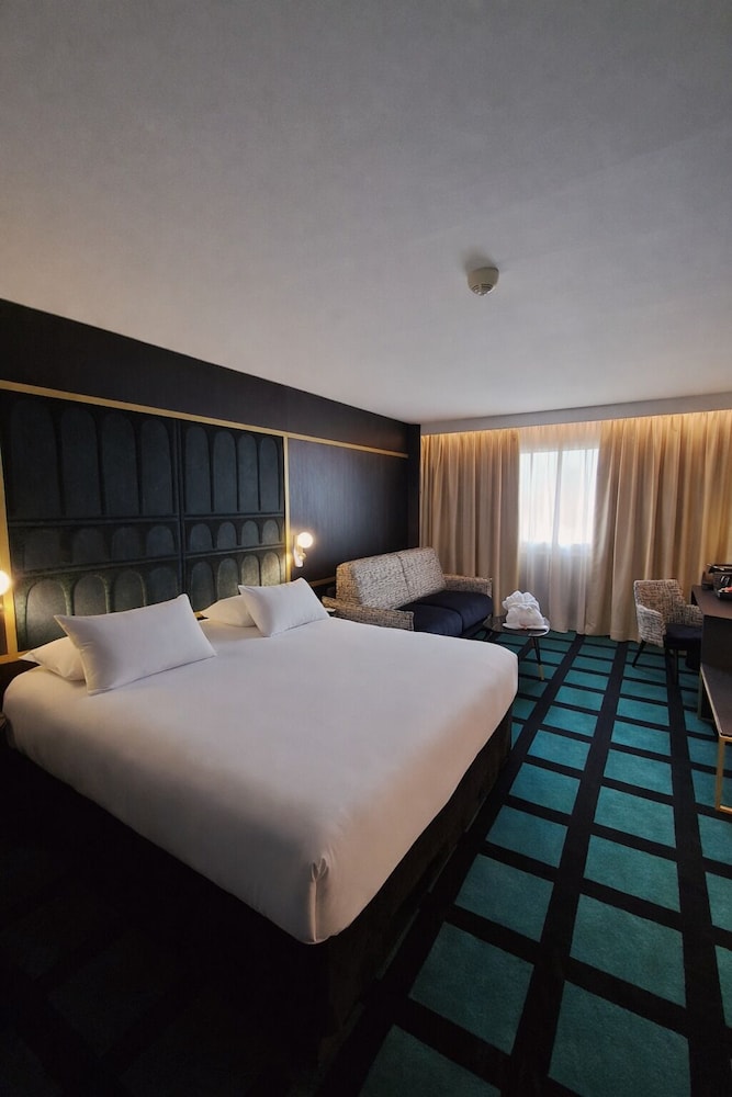 Habitación Privilege, Vistas al Loira del hotel Mercure Orléans Centre. Foto 3