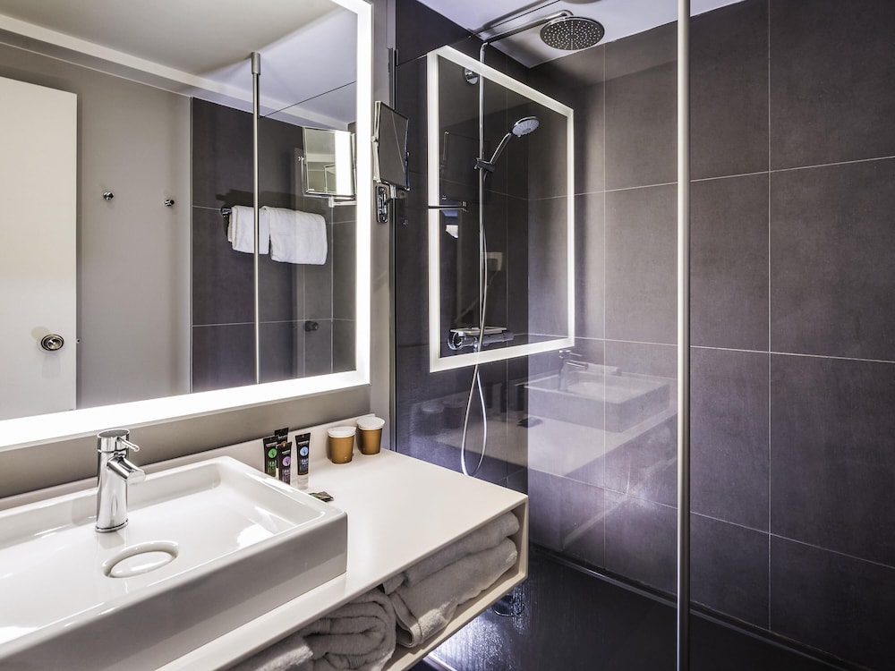 Habitación Clásica con 1 cama doble del hotel Novotel Orleans St Jean Braye. Foto 2