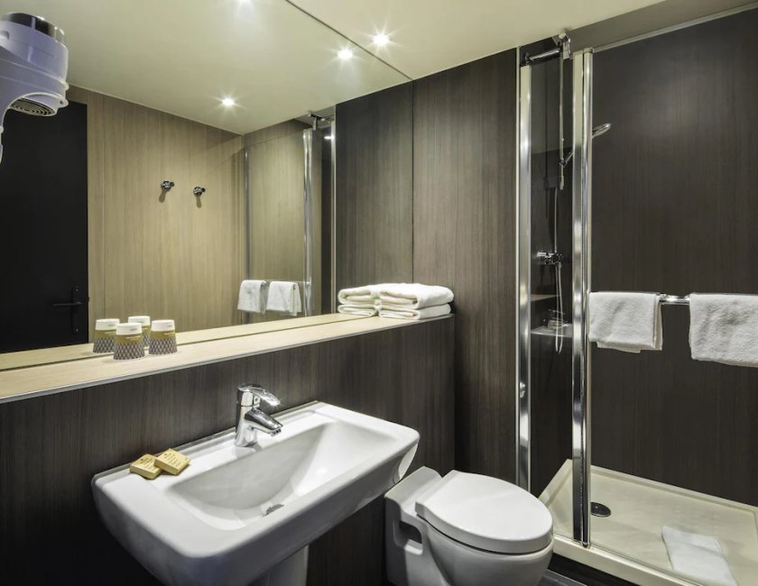 Habitación Clásica con 1 cama doble del hotel Mercure Versailles Chateau