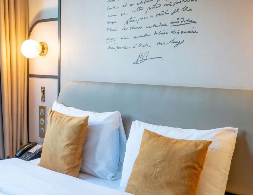 Habitación Superior con 1 cama doble del hotel Mercure Versailles Paris Ouest. Foto 6